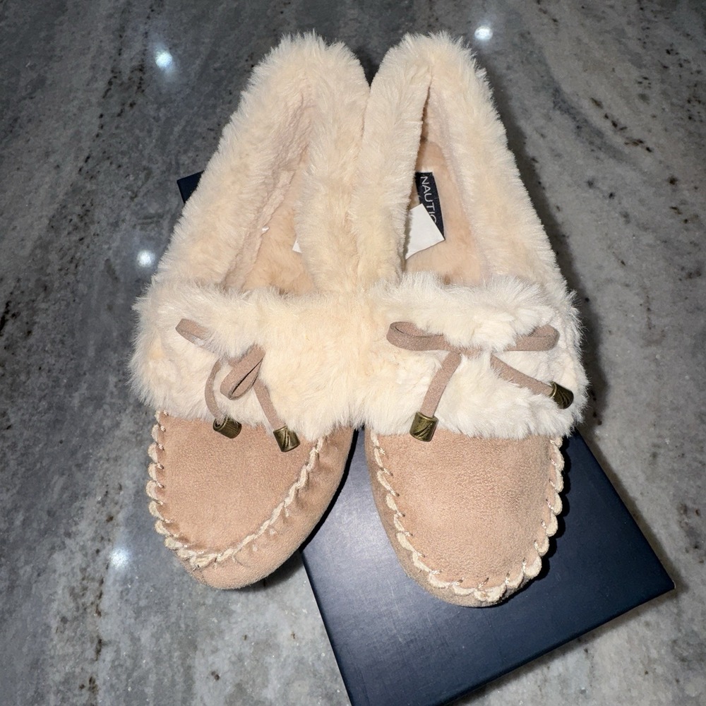 NEW Nautica Women's 6 Mocassin Slippers Clearwater Fold Brown With Box